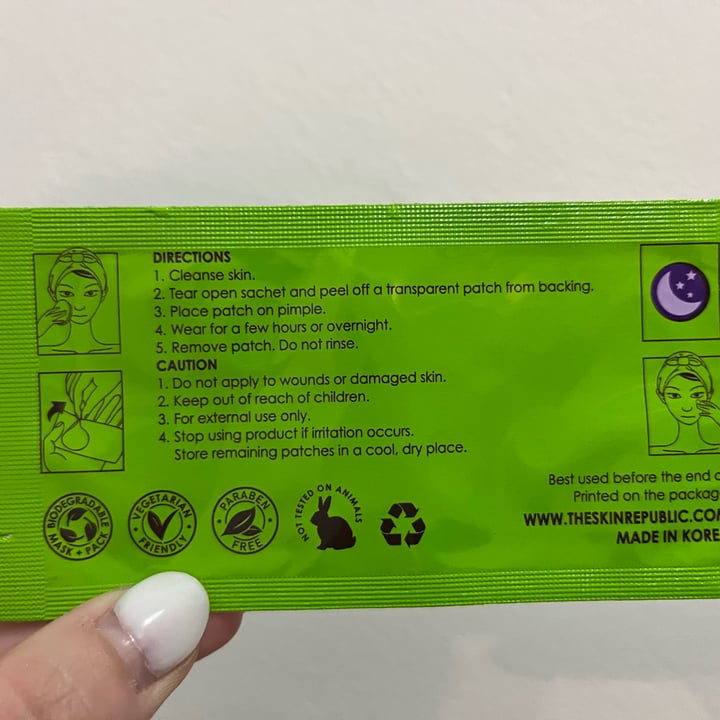 review photo of Skin Republic spot clear shared by @kerrbear on 15 Oct 2022 - review