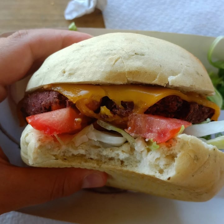 photo of FoodCrib Plant based burger shared by @marsss on  07 Aug 2022 - review