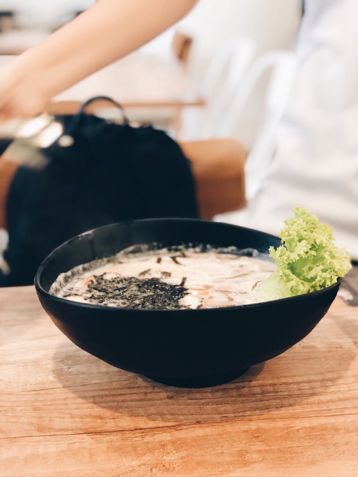 photo of Saute-San Soy Milk Tomato Seaweed Ramen shared by @consciouscookieee on  01 Mar 2019 - review