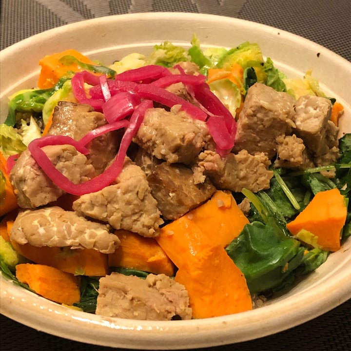 photo of Veggie Grill Immunity Bowl shared by @chanellechu on  18 Dec 2020 - review
