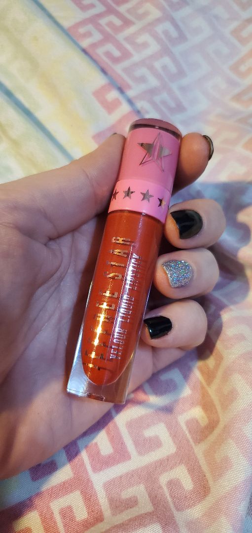 photo of Jeffree Star Cosmetics Velour Liquid Lipstick (Redrum) shared by @marea707 on  05 Jan 2020 - review