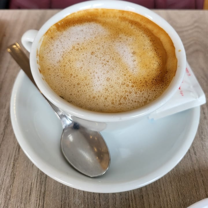 photo of Pasticceria S.Marco Cappuccino con latte di soia shared by @vegontour on  18 Apr 2022 - review