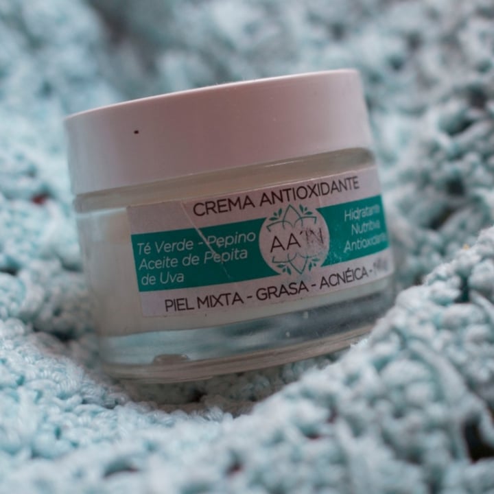 review photo of Aa'in Biocosmetica Crema Antioxidante shared by @cestlucie on 12 Aug 2020 - review