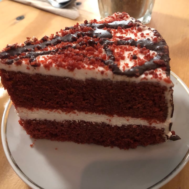 photo of MOLA Torta Red Velvet shared by @rodobalzardi on  12 Oct 2021 - review