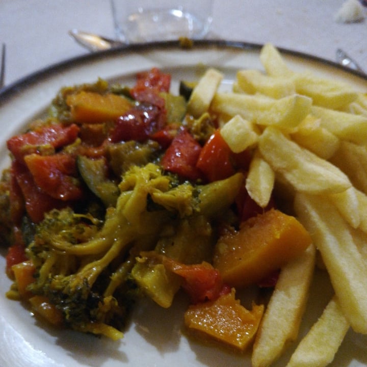 review photo of La Posada de Roncesvalles Passato Di Verdura/verdure Miste E Patate shared by @barbarabergantin on 05 Jul 2022 - review