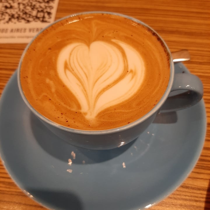review photo of Buenos Aires Verde Mocha maca con leche de almendras shared by @anitavolpe on 30 Aug 2021 - review