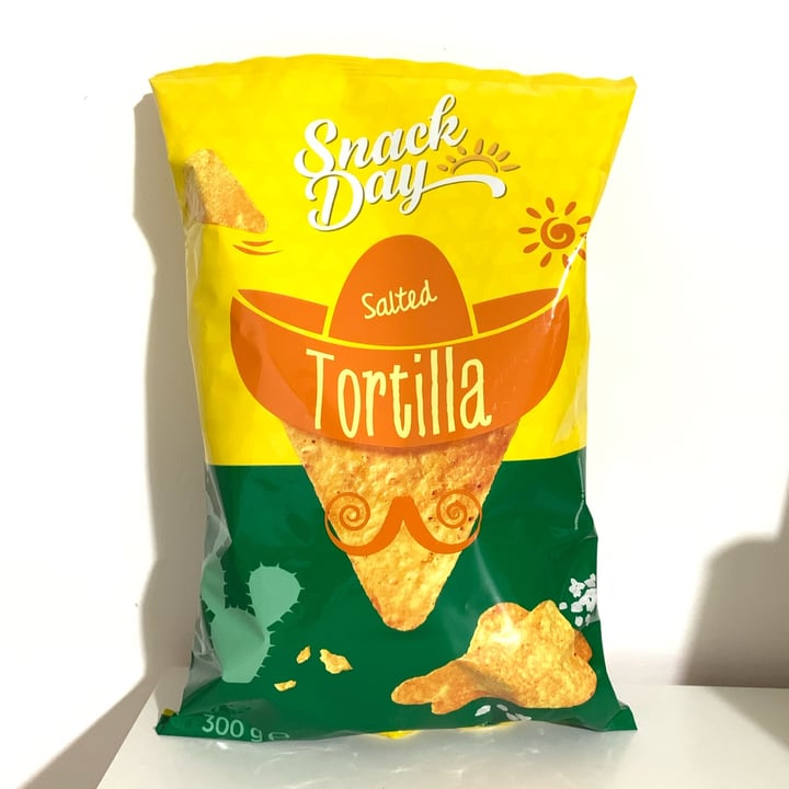 abillion Review | Snack Day tortilla