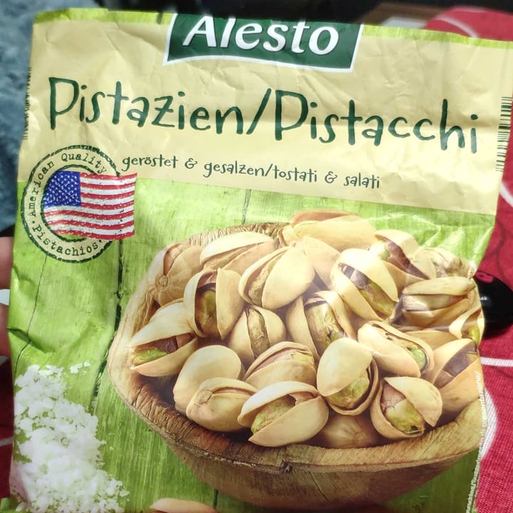 photo of Alesto Salted Californian Pistachios shared by @mikic81 on  24 Mar 2022 - review