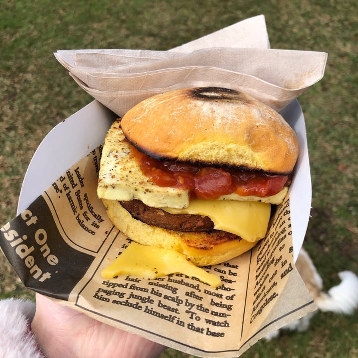 photo of Vegan Street Food ZA Breakfast McMuffin shared by @gabygerber on  30 Aug 2020 - review