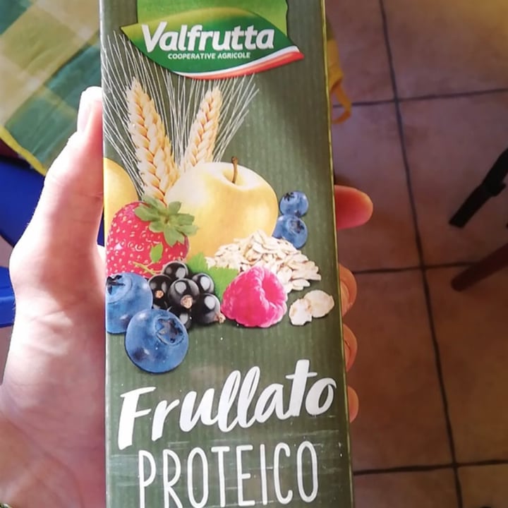 photo of Valfrutta Frullato Proteico Mela Bosco Avena shared by @nikyveg on  25 Sep 2022 - review