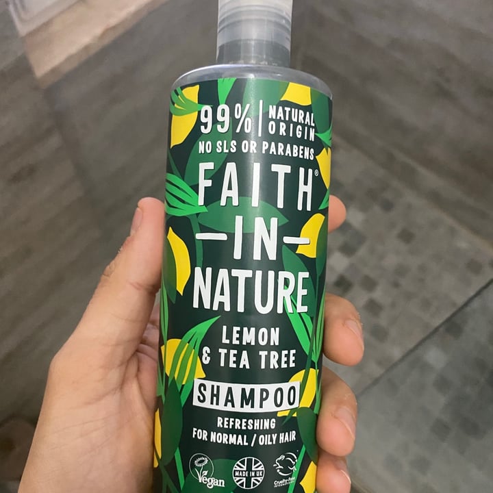 photo of Faith In Nature Lemon & tea tree shampoo shared by @robgio2016 on  21 May 2021 - review