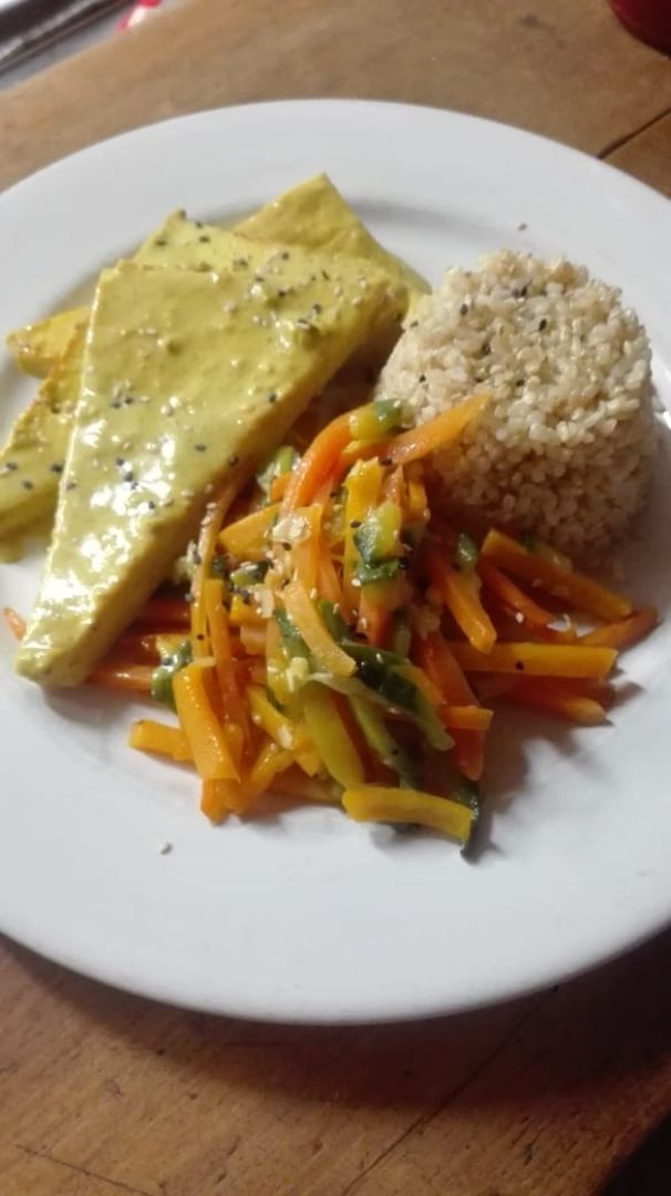 photo of Bio Solo Orgánico Tofu a la mostaza con vegetales y arroz yamani shared by @juanma on  02 Aug 2019 - review