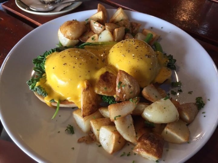 review photo of The Lillipad Cafe Sydney Eggs Benedict shared by @raena on 02 Apr 2020 - review