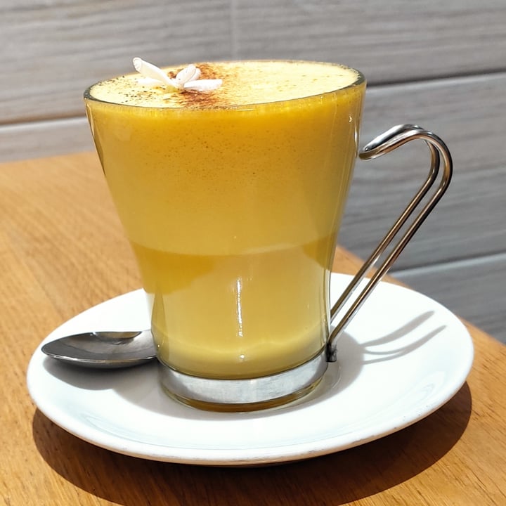 photo of Essenza Love Natural Food Golden milk shared by @danilo58 on  28 May 2022 - review