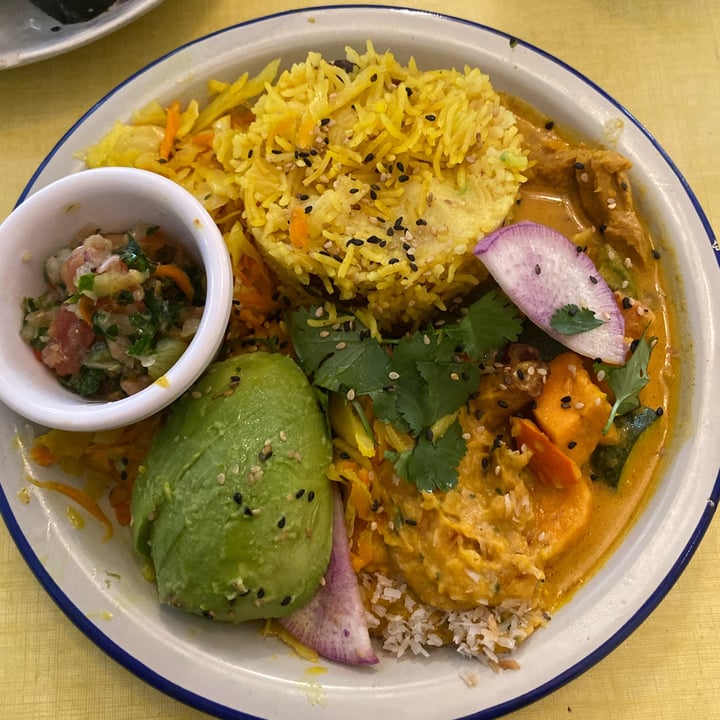 review photo of Jah Jah By Le Tricycle Bol chaud shared by @dharshpillaycolas on 12 Mar 2022 - review