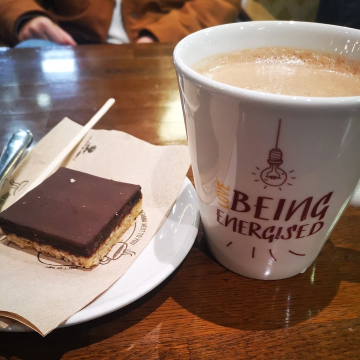 photo of Insomnia Coffee Company Vegan Millionaire shared by @nomeutente on  13 Feb 2022 - review