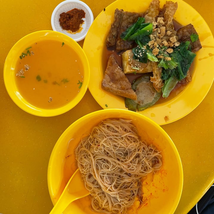 photo of Say Green Vegetarian Gourmet Hakka Yong Tau Foo shared by @wjynn on  01 Jun 2022 - review