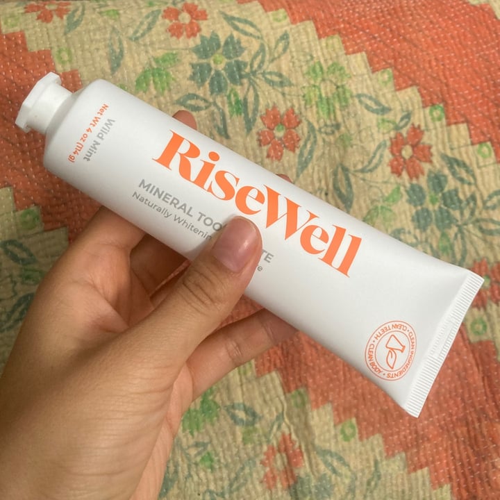photo of RiseWell Natural Hydroxyapatite Toothpaste shared by @lalvear11 on  05 Sep 2021 - review