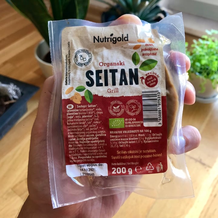 photo of Nutrigold Seitan shared by @dejo on  20 Sep 2021 - review