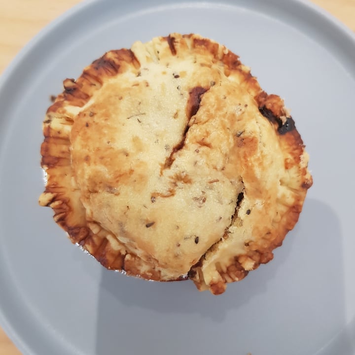 photo of Lilac Oak Mini Mushroom Spinach Cream Pie shared by @shanna on  15 May 2022 - review