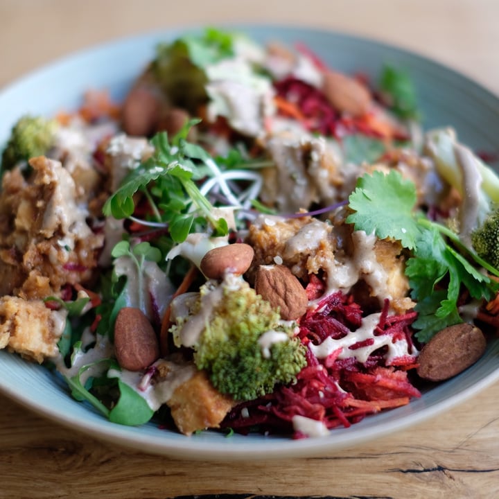 photo of O'yo Asian Crispy Tofu Bowl shared by @adersjant on  05 Sep 2021 - review