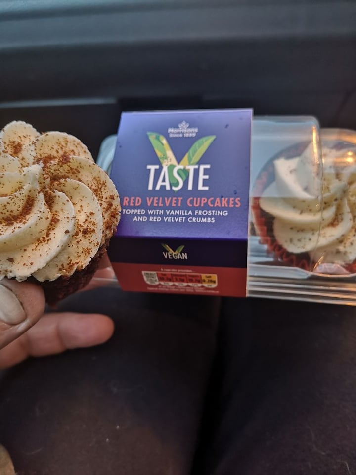 photo of Morrisons Red Velvet Cupcakes shared by @paulinethenewarc on  27 Apr 2019 - review
