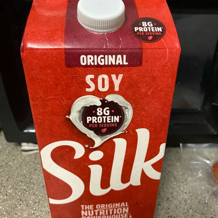 photo of Silk Unsweetened Soy Milk shared by @sammytatoes on  26 May 2022 - review
