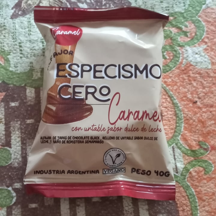 photo of Un Rincón Vegano Alfajor Especismo Cero-Caramel shared by @natalia22 on  15 Oct 2022 - review