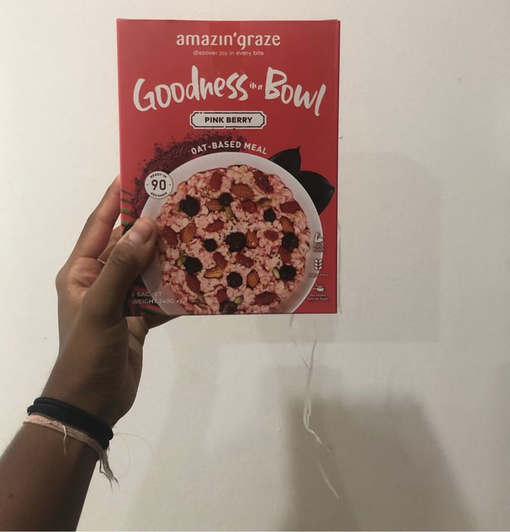photo of Amazin' graze Pink Berry Goodness In A Bowl shared by @alyrauff on  11 May 2020 - review