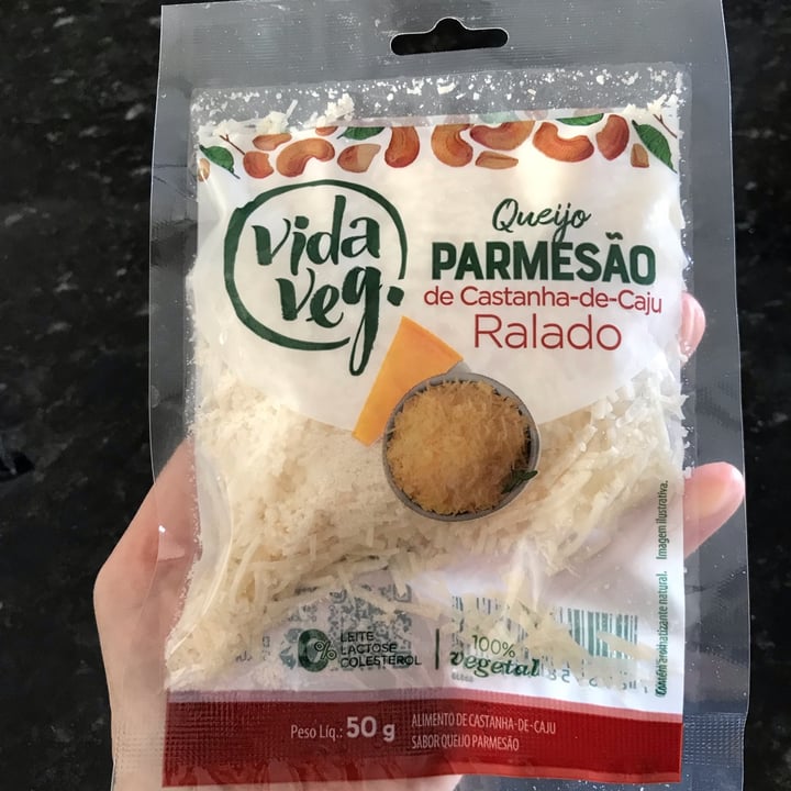 photo of Vida Veg Queijo Parmesão Ralado shared by @suzanapinheiro on  12 Jul 2022 - review