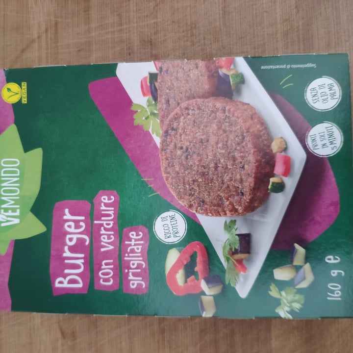review photo of Vemondo Burger con Verdure Grigliate shared by @dariomarquez on 27 Apr 2021 - review