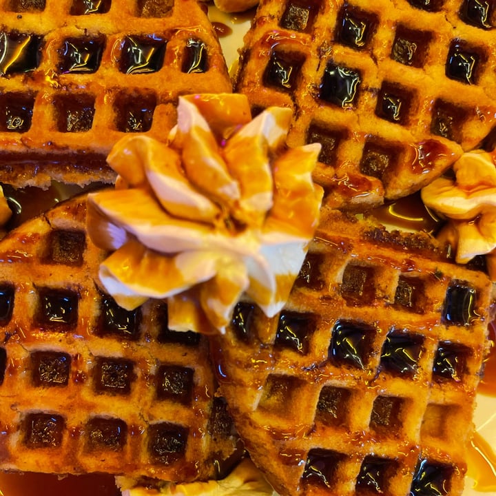 photo of Freedom Cakes Basic waffles con caramelo shared by @paulagonzalez on  08 Nov 2022 - review