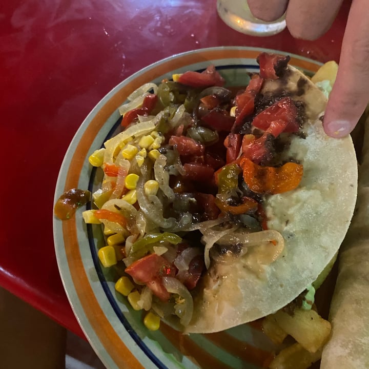 photo of La Republica Del Taco Taco vegan shared by @mailencostaf on  22 Mar 2022 - review