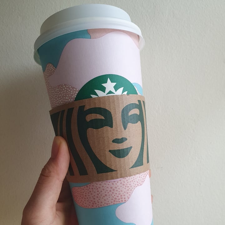 review photo of Starbucks Matcha Latte W/ Oat Milk shared by @alleyy on 08 Apr 2021 - review