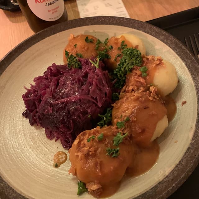「Potato dumplings with sour cabbage」の料理の写真