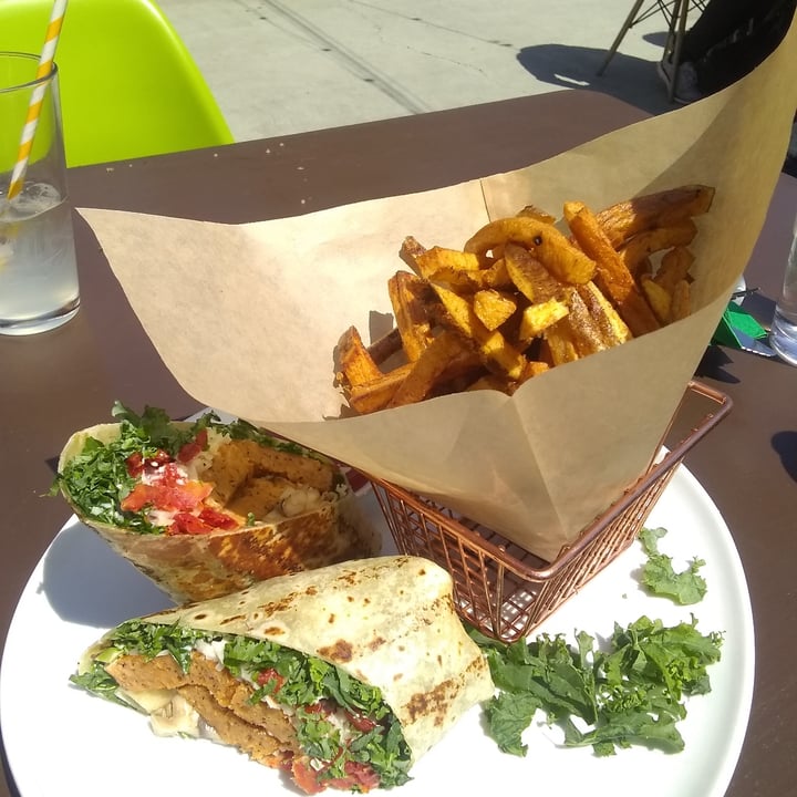 photo of Kale My Name Italian Seitan Wrap shared by @artivistingeneral on  21 May 2021 - review