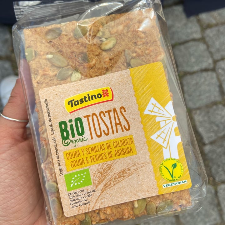 photo of Tastino tostas gouda e sementes de abobora shared by @maripicconi on  10 May 2022 - review