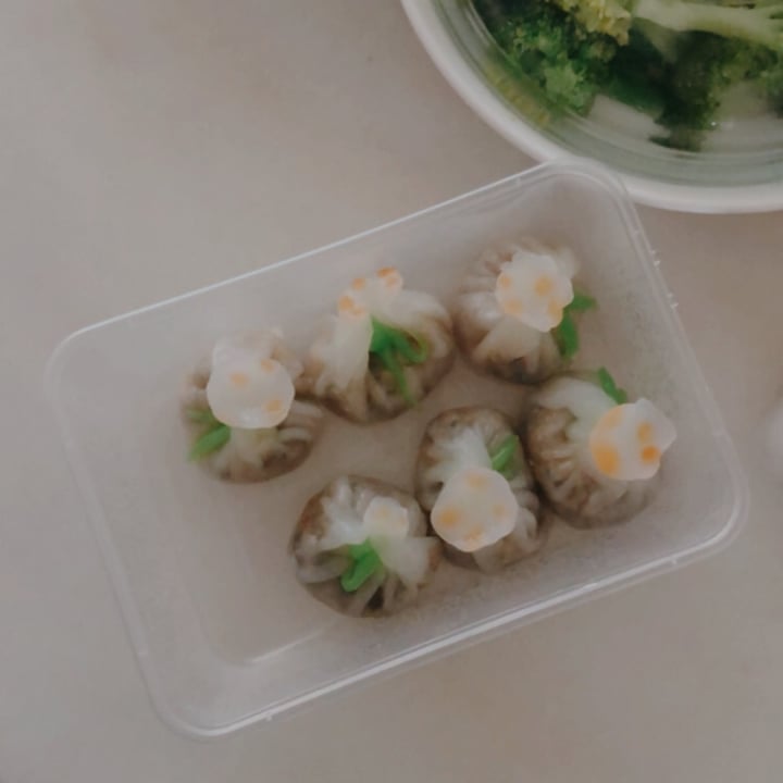 photo of Lotus Vegetarian Restaurant Truffle Mixed Mushroom Dumplings shared by @hiiamyulin on  03 Jun 2021 - review