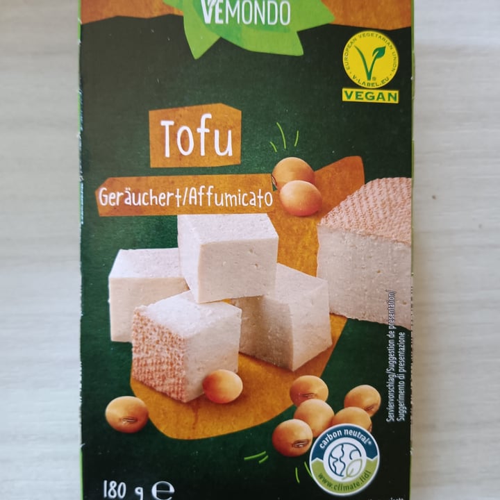 photo of Vemondo  Tofu Affumicato shared by @daniela94 on  29 Aug 2022 - review