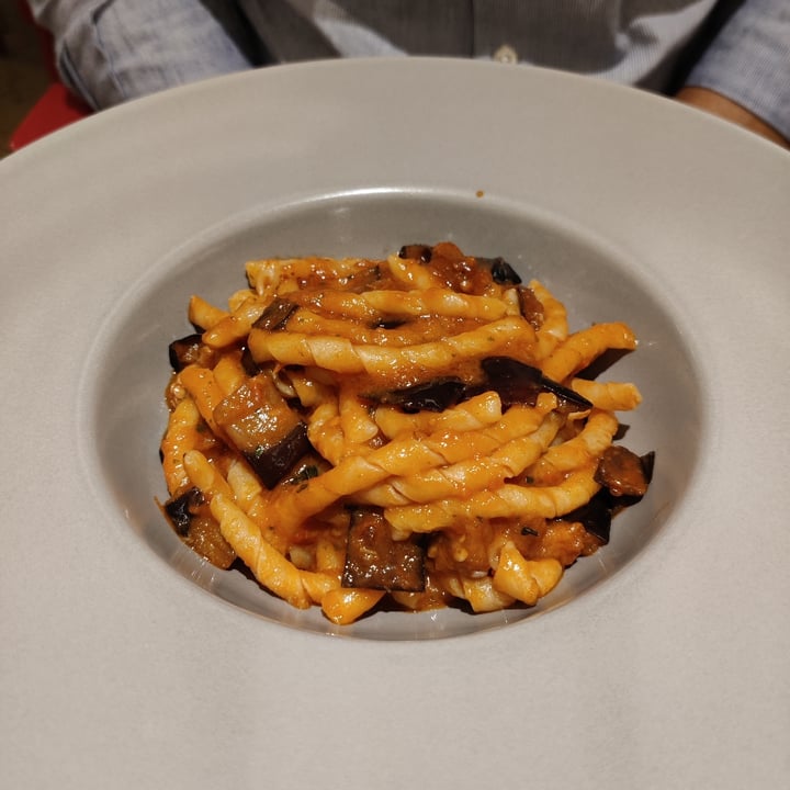 review photo of Circolo Italia Pasta Alla Norma shared by @emilianogiangreco on 06 Nov 2022 - review