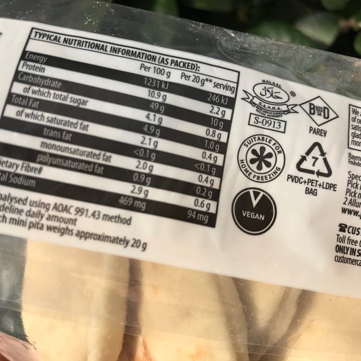 photo of Pick n Pay Mini White Pita Bread shared by @sarahjeggle on  17 Apr 2021 - review