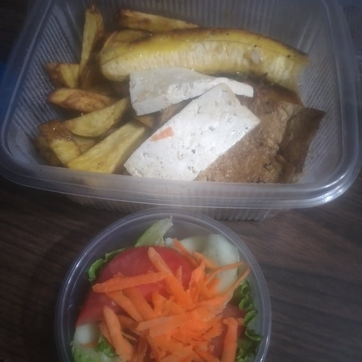 photo of B12 Veggie Food Bisteck a lo Pobre shared by @alessa182 on  20 Nov 2021 - review