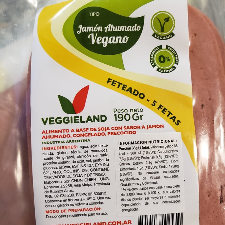 photo of Veggieland Jamón Ahumado Vegano 1kg shared by @jaazmiins on  29 Jul 2020 - review