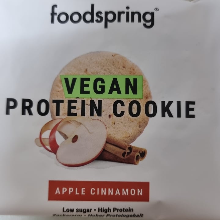 photo of Foodspring vegan protein cookie - apple and cinnamon shared by @yasminnicodemus on  24 Feb 2022 - review