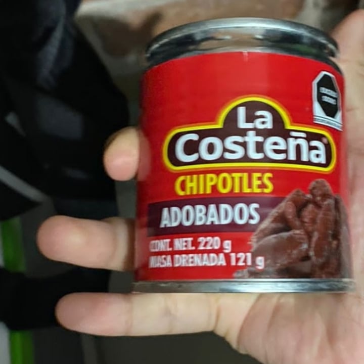 photo of La Costeña Chipotles Adobados shared by @elizabethlg on  30 Jun 2022 - review