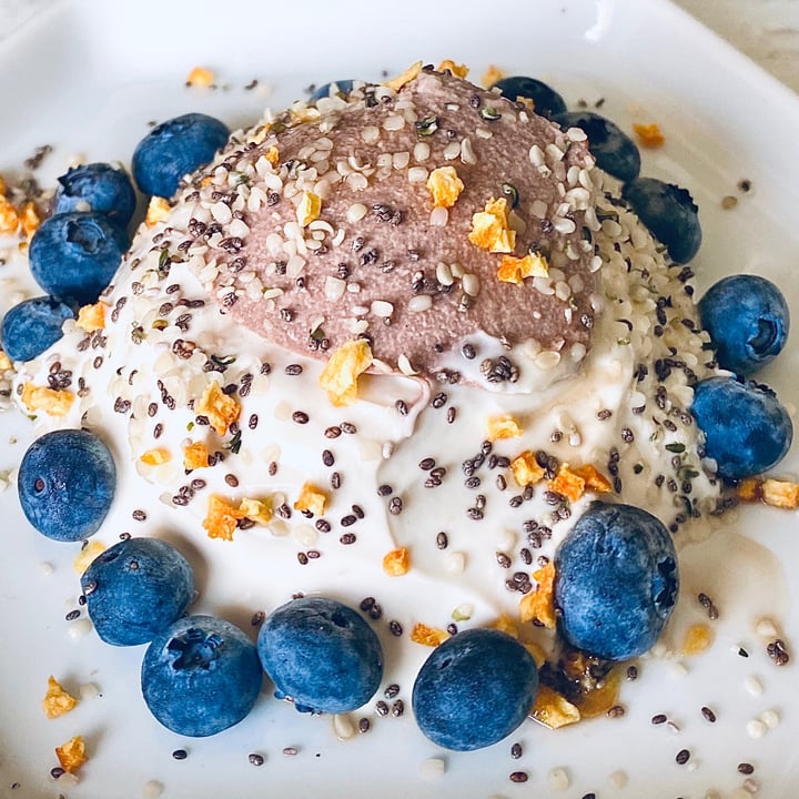 photo of Kite Hill Plain Unsweetened Almond Milk Greek Style Yogurt shared by @veganfoodcrazy on  26 Sep 2020 - review