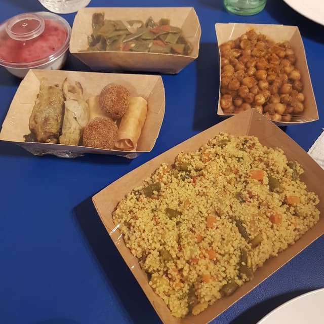 Photo of the dish “cous cous, ceci, involtini, polpettine, taccole”