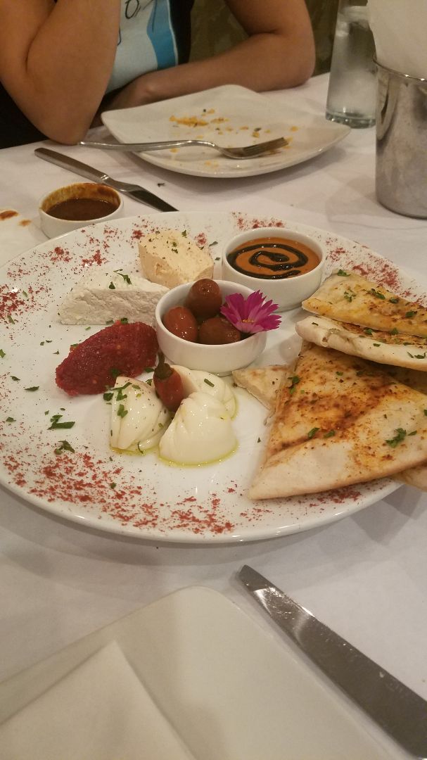 review photo of Casa Terra Cheese Plate shared by @fruitsohard on 09 Jan 2020 - review