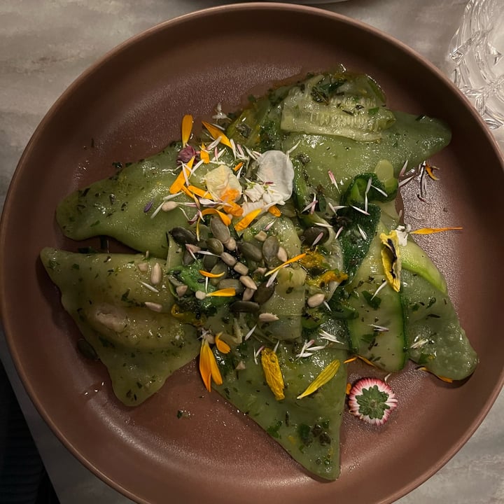 review photo of Botanica Lab Cucina Triangoli Verdi shared by @ludoo on 17 Apr 2022 - review