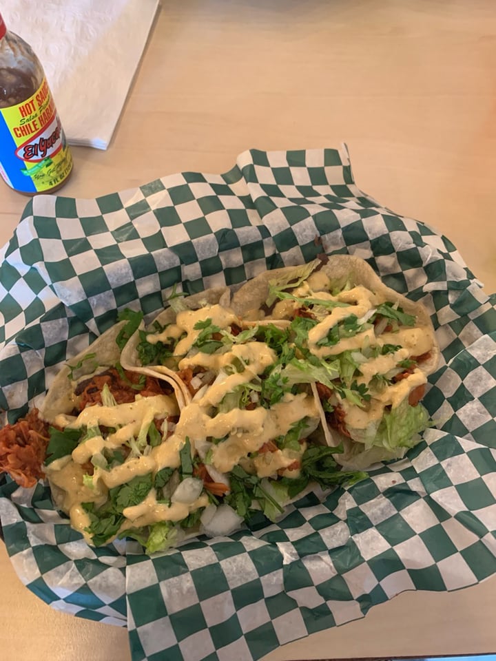 photo of Taco fan Vegan Jack Tacos shared by @hannahpearson on  15 Jul 2019 - review